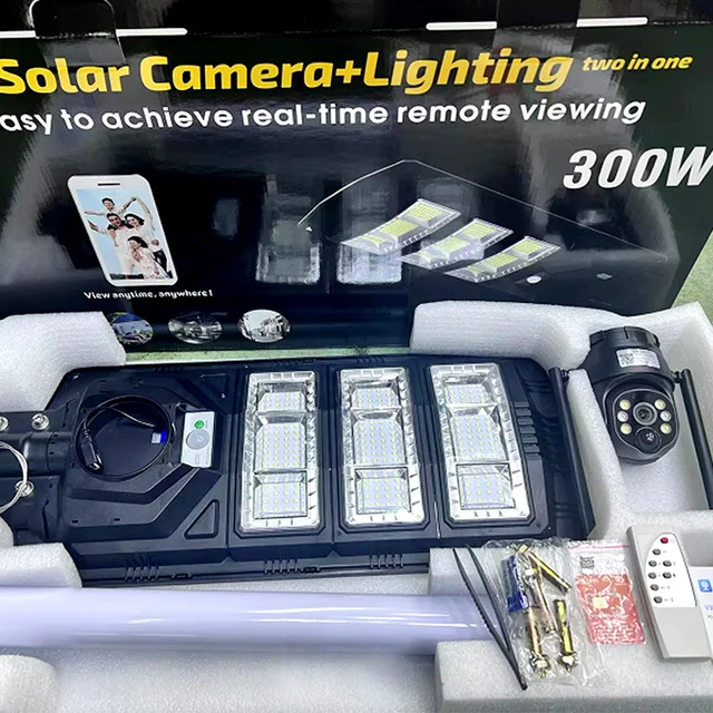 Lampadaire et camera de surveillance solaire